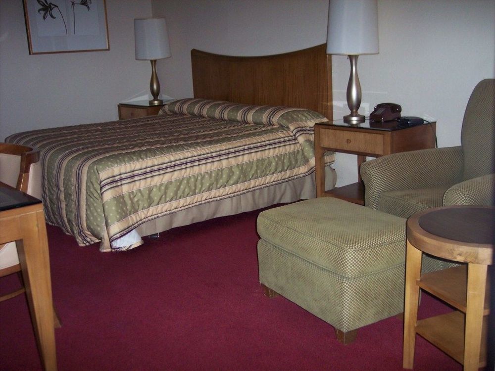 Sweet Springs Night Inn חדר תמונה