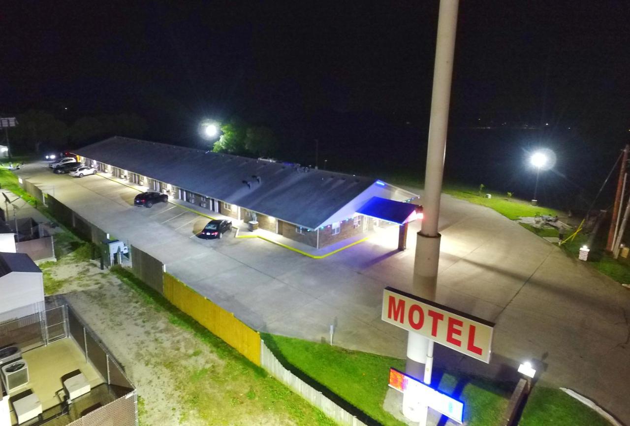 Sweet Springs Night Inn מראה חיצוני תמונה
