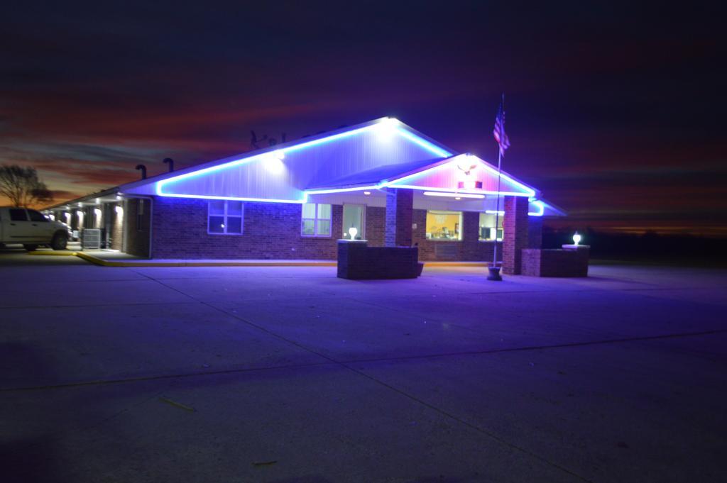 Sweet Springs Night Inn מראה חיצוני תמונה
